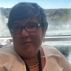 Meet your Posher, Gaea